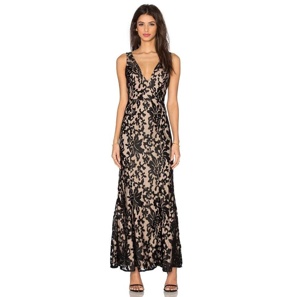 NWT Lovers + Friends Black Lace Beige Formal Gown $348 - Picture 5 of 15